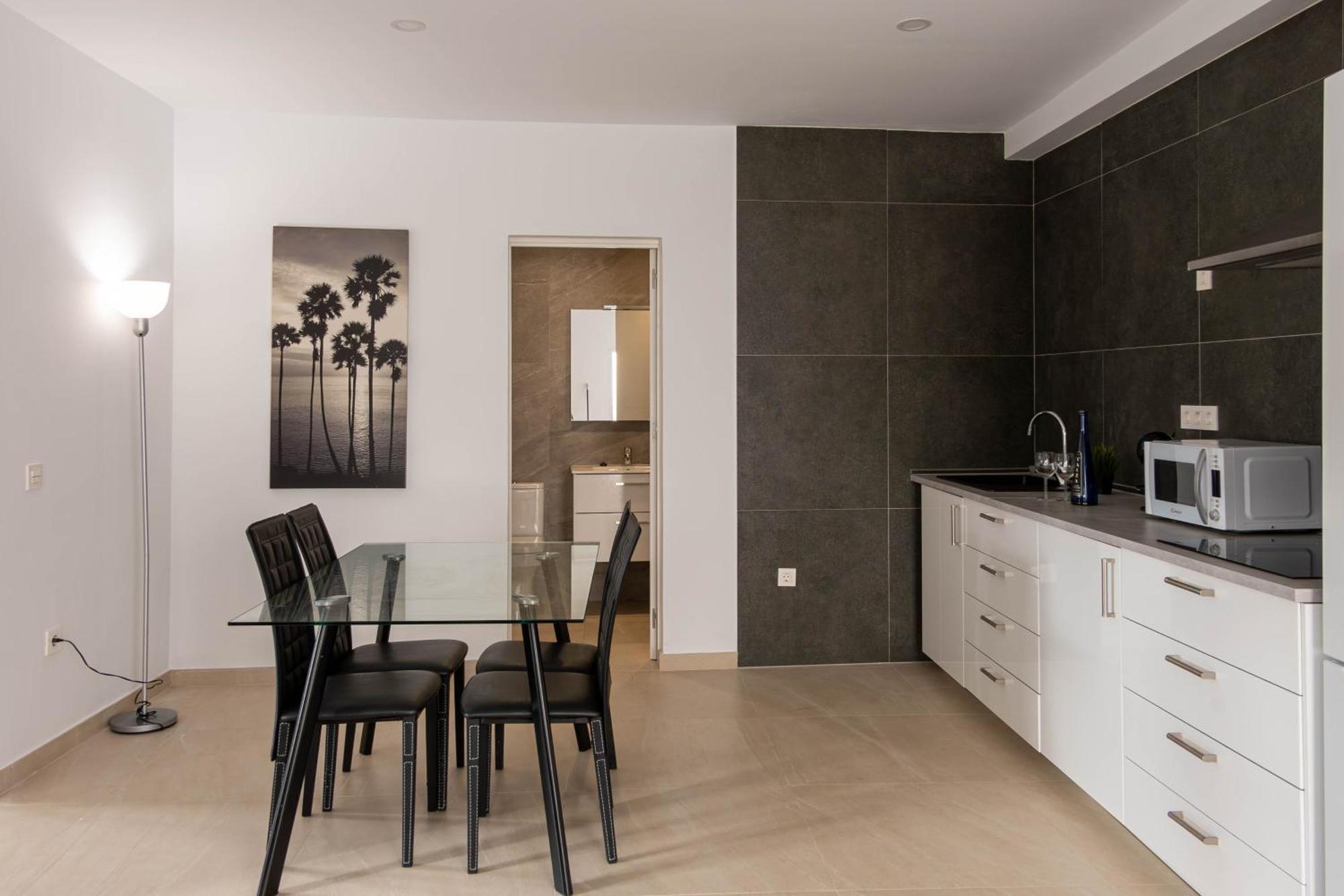 Kiposhi Beach Apartments Punta Mujeres アリア エクステリア 写真